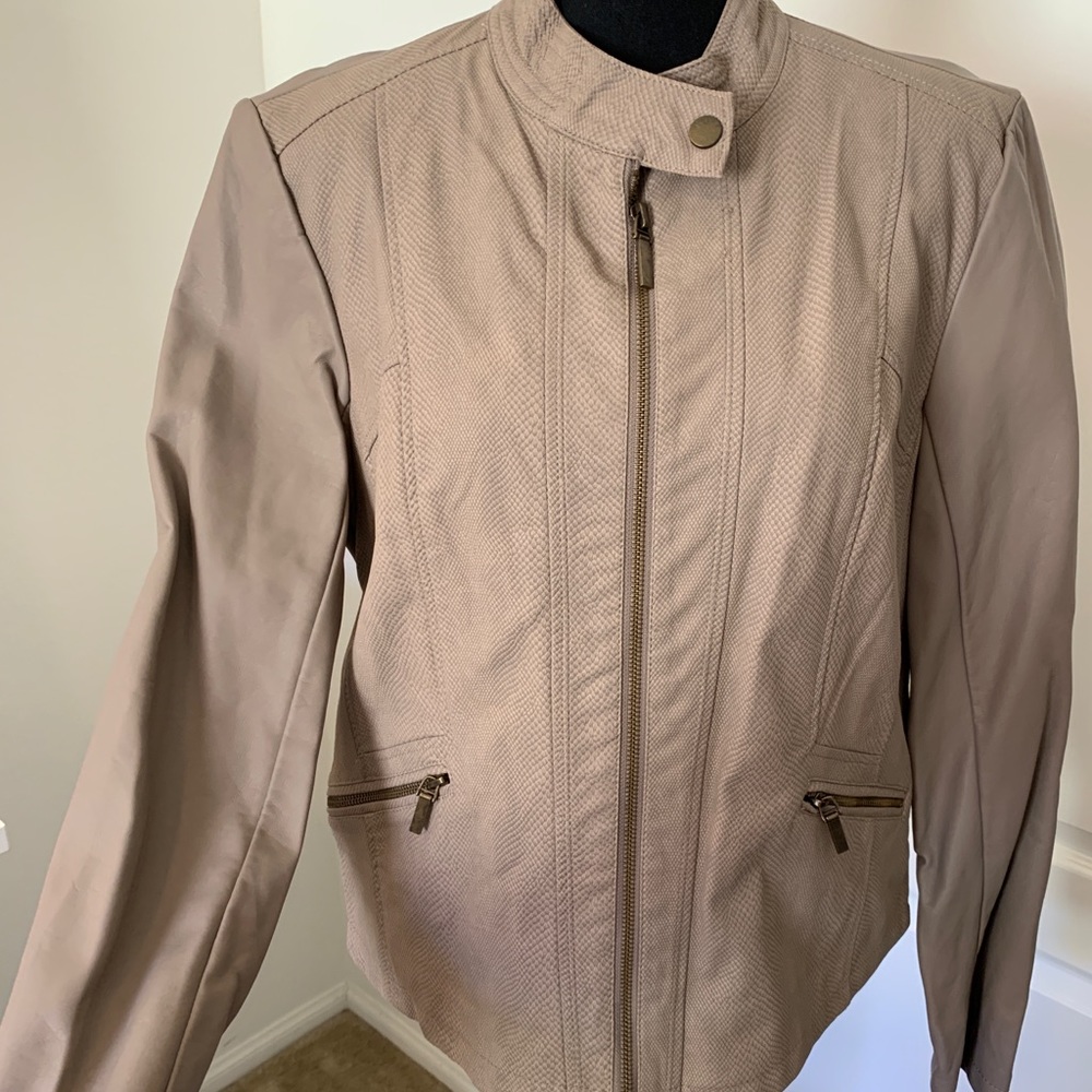 Super Cute Faux Leather Jacket